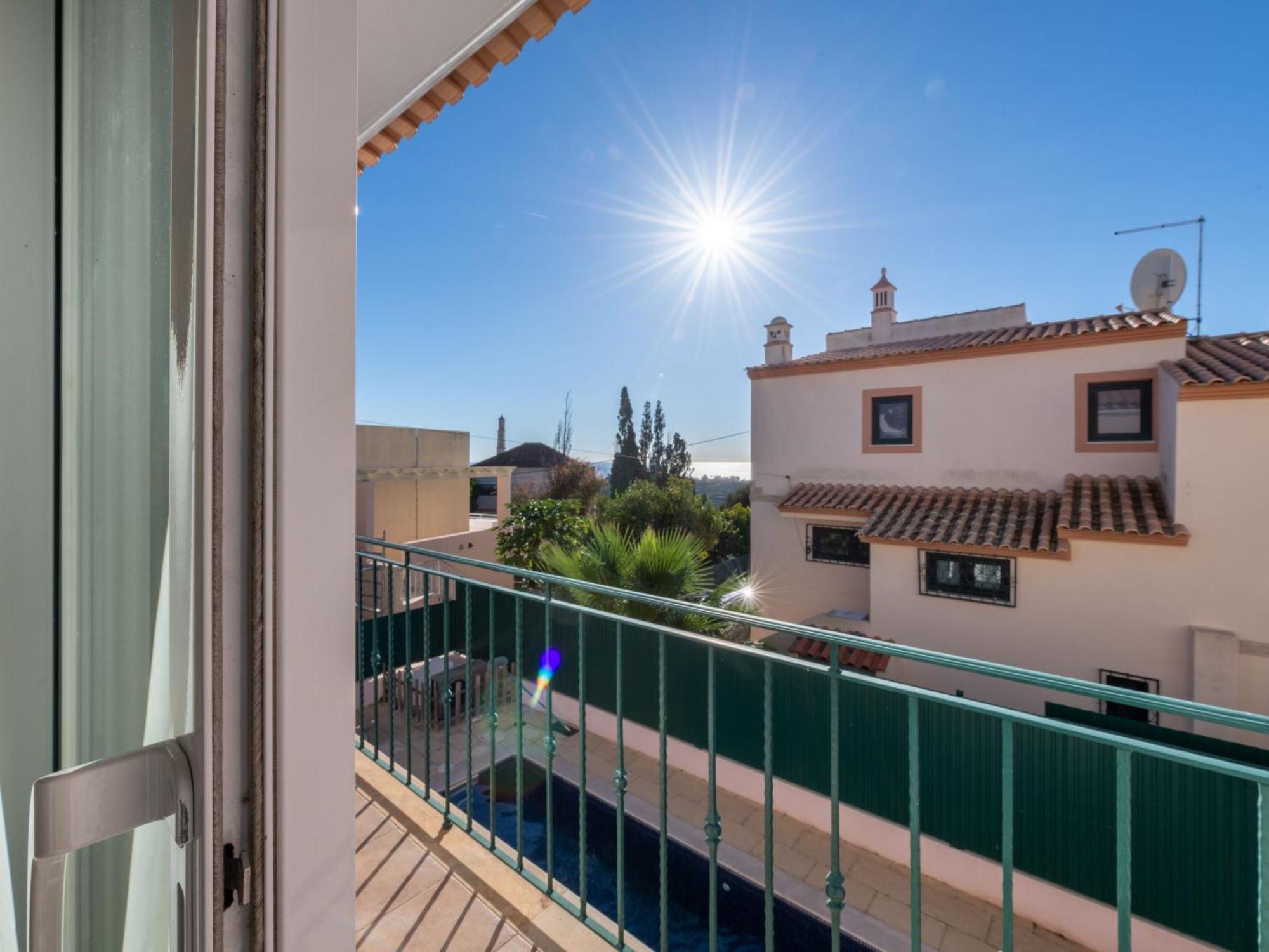V3 Aguia M By Interhome *
